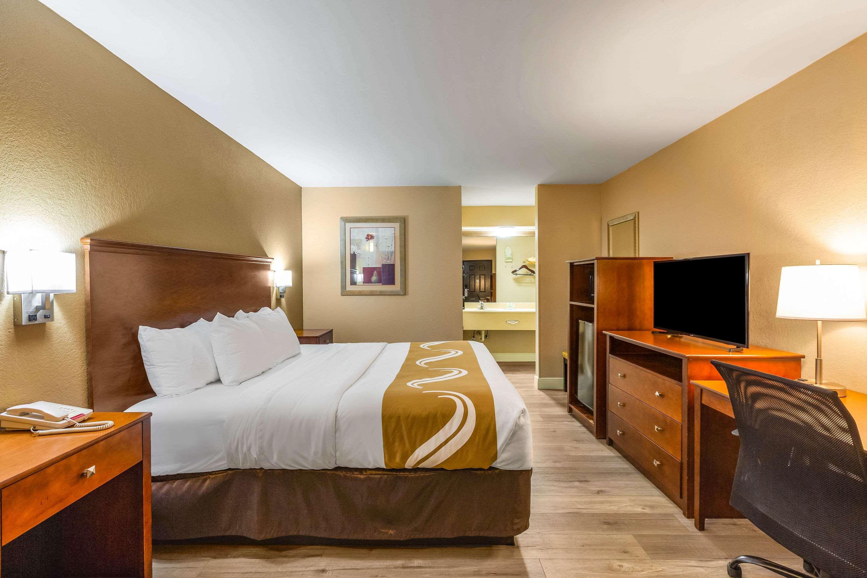 Quality Inn Quincy - Tallahassee West エクステリア 写真