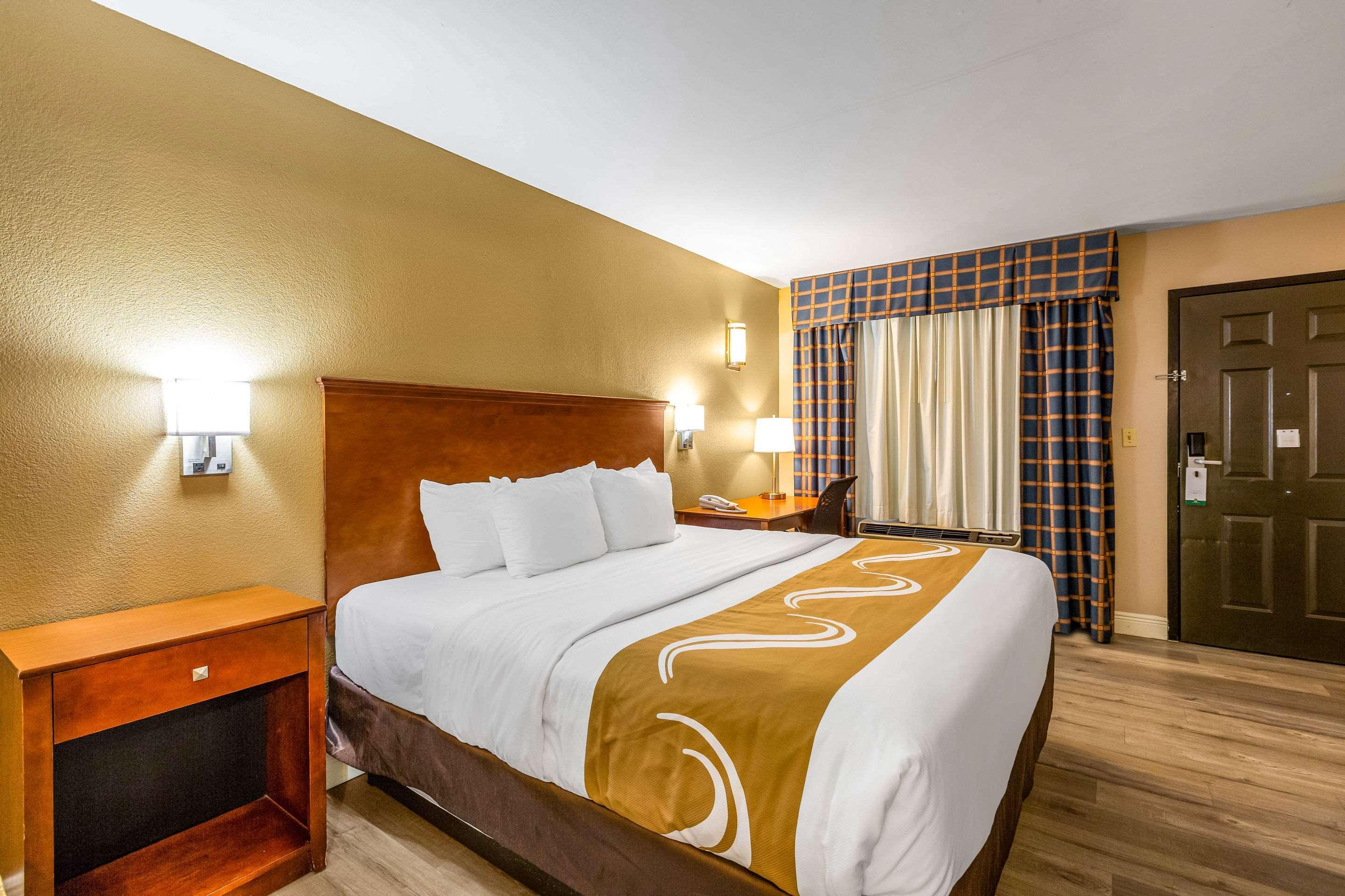 Quality Inn Quincy - Tallahassee West エクステリア 写真