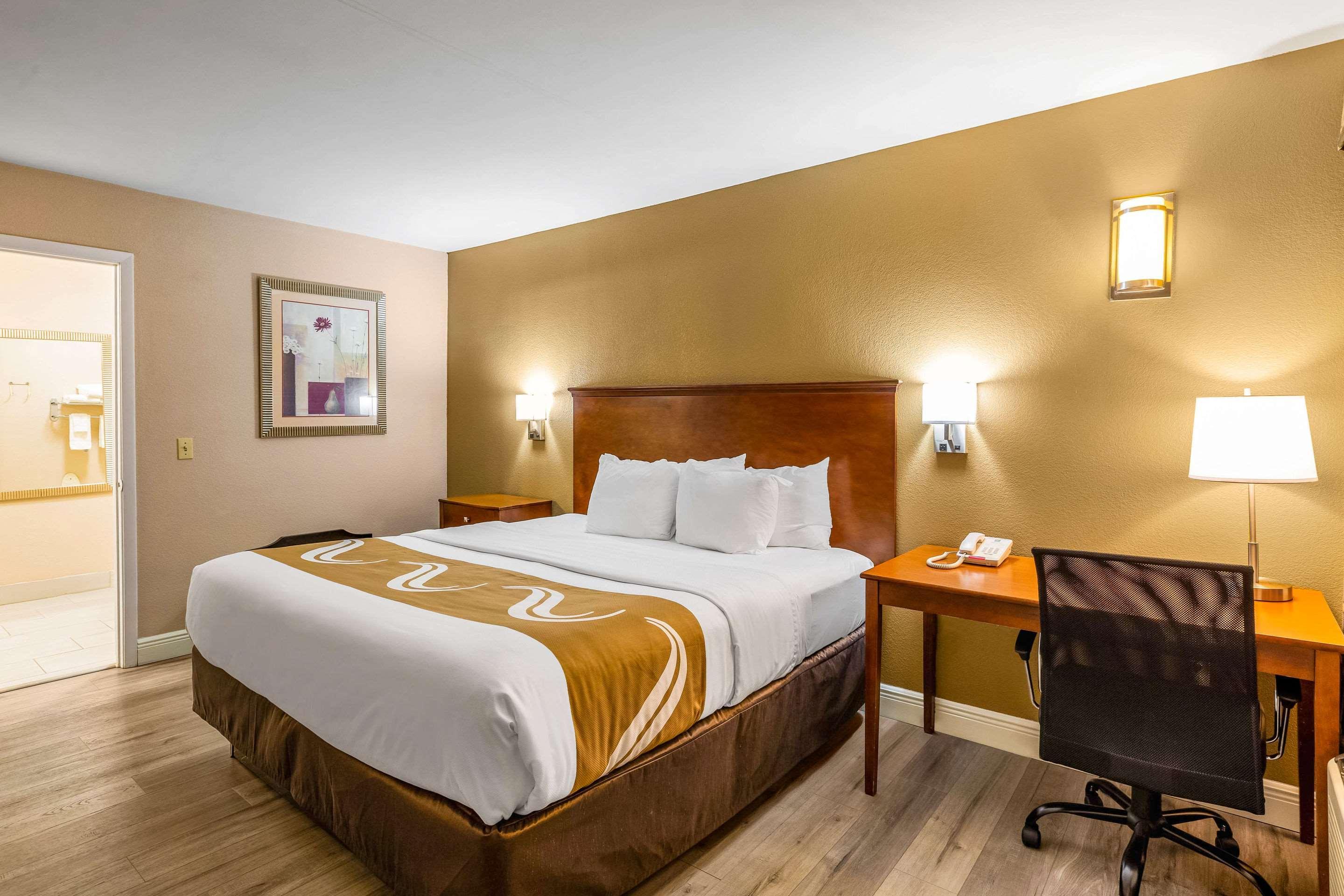 Quality Inn Quincy - Tallahassee West エクステリア 写真