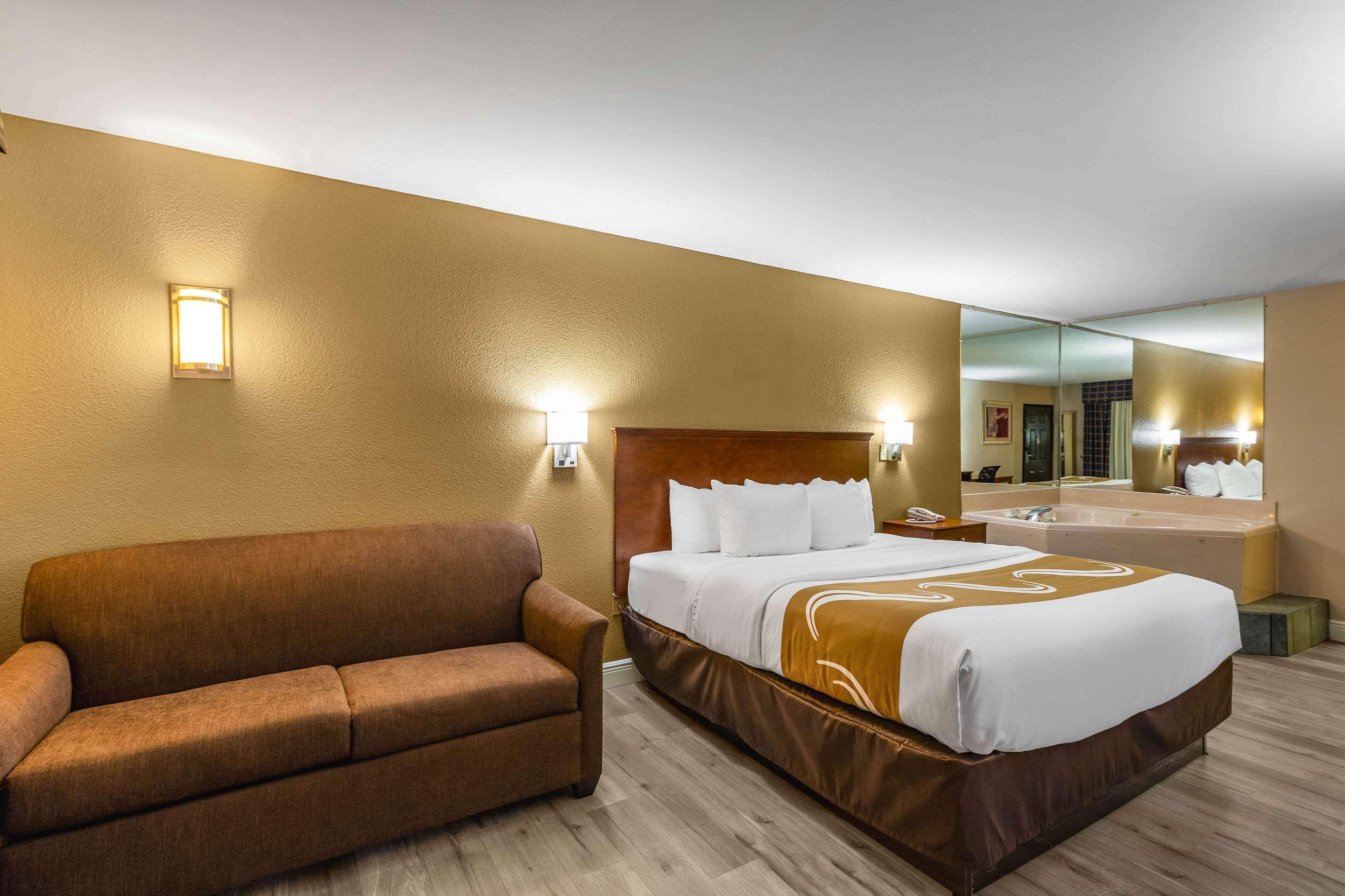 Quality Inn Quincy - Tallahassee West エクステリア 写真