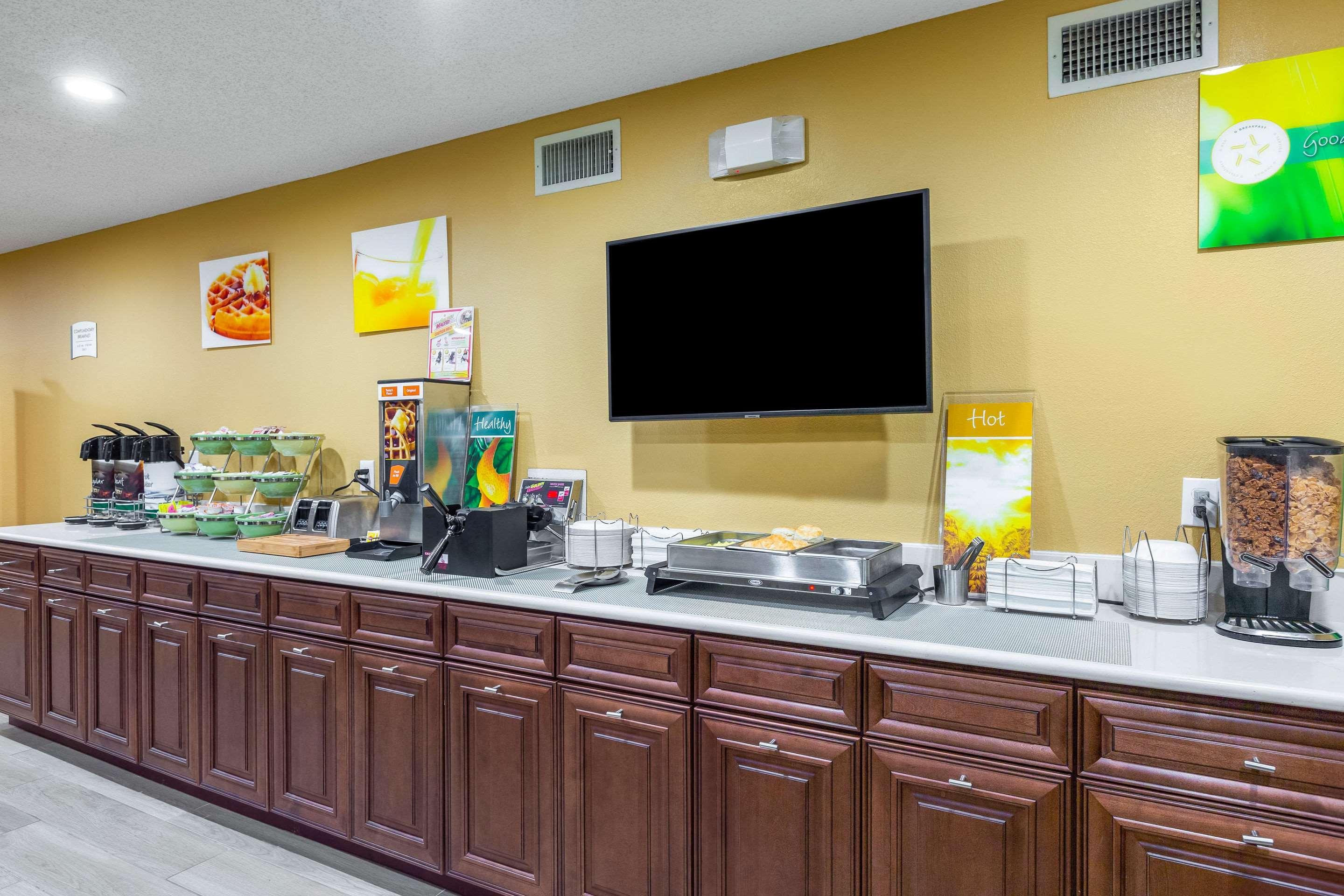 Quality Inn Quincy - Tallahassee West エクステリア 写真