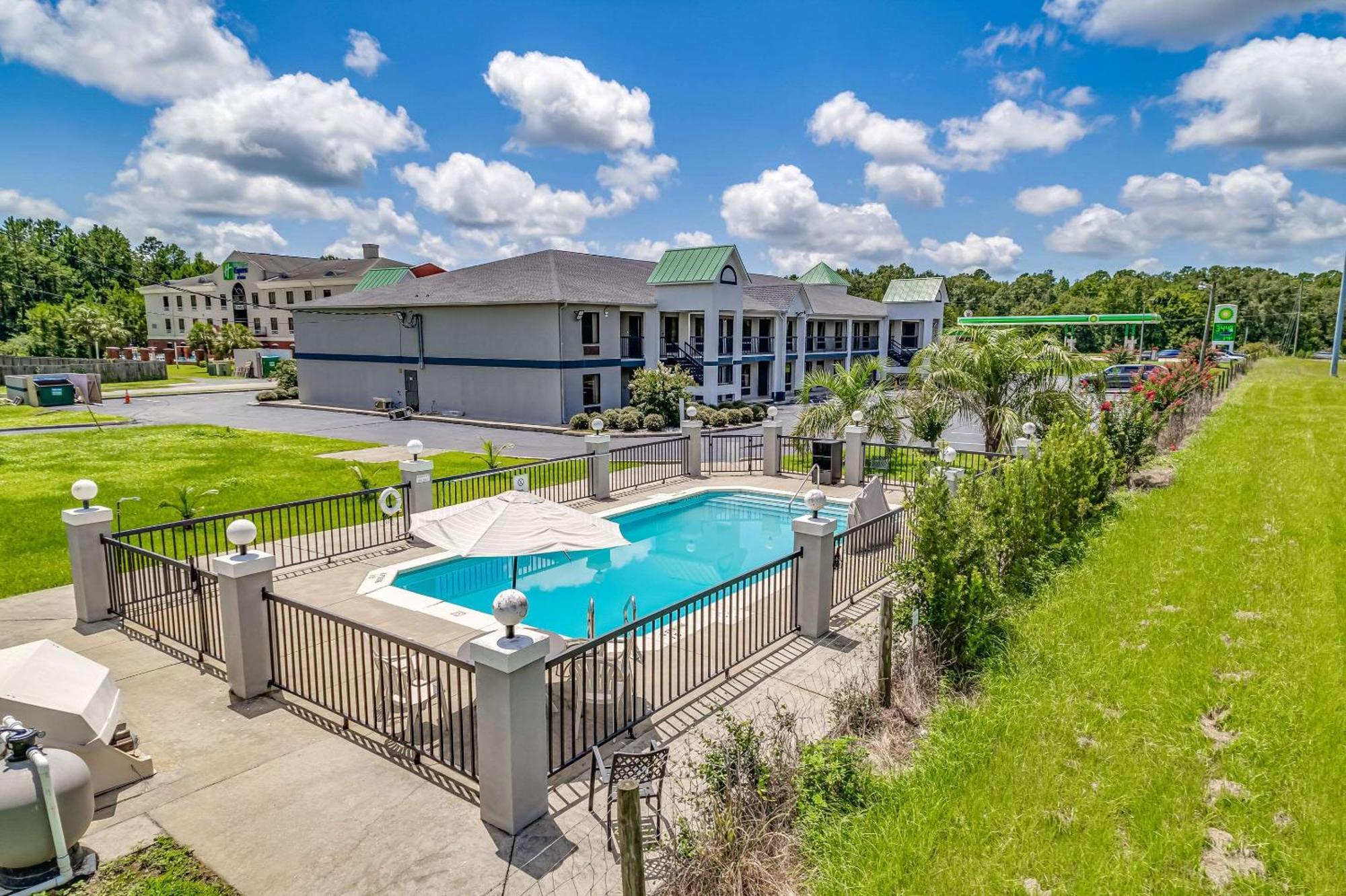 Quality Inn Quincy - Tallahassee West エクステリア 写真